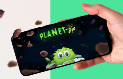 Mobile displaying cartoon-Planet