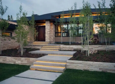 Ideas for Creating the Perfect Walkway in Your Yard