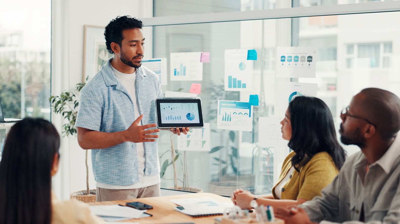 The Digital Marketing Team Structure a Growing Business Actually Needs